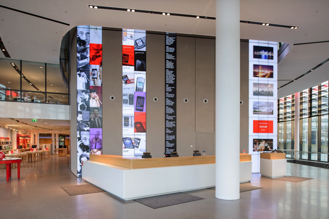 Vodafone Düsseldorf Eingangsbereich