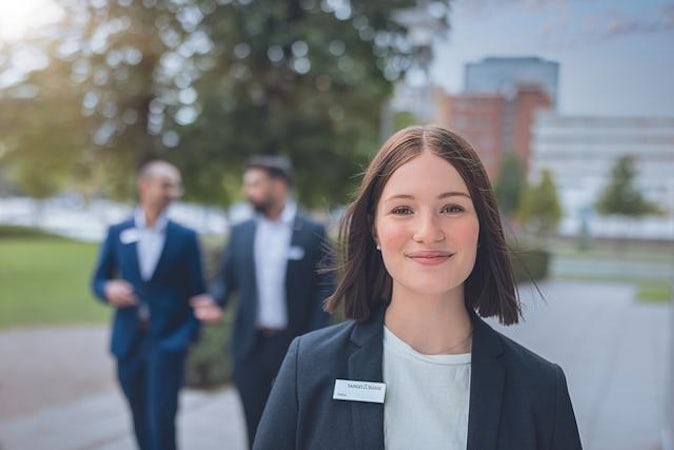 Deine Ausbildung startet hier